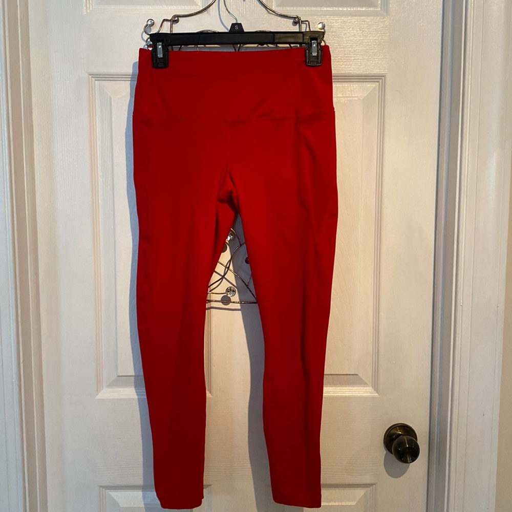 90 Degree - Red Leggings - Size M - 2 Side Pockets - Back, Zippered Pocket